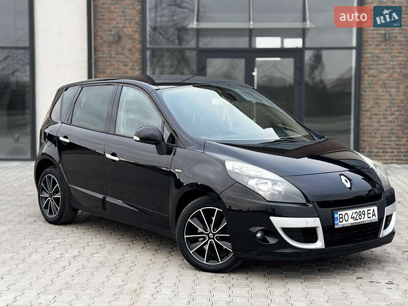 Мінівен Renault Scenic 2011 в Тернополі