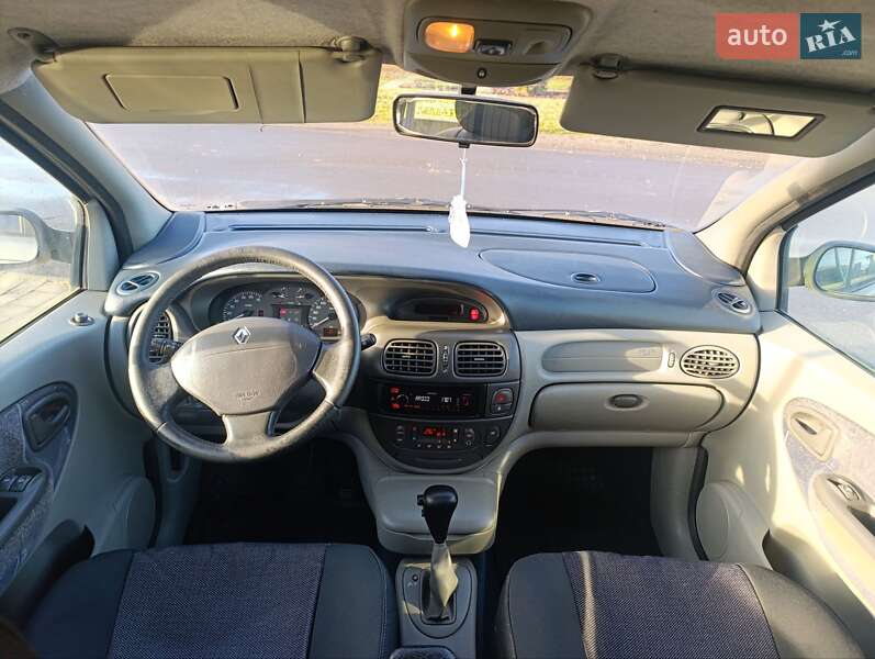 Минивэн Renault Scenic 2000 в Ужгороде