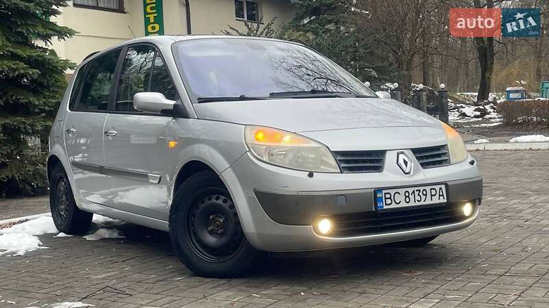 Минивэн Renault Scenic 2005 в Дрогобыче