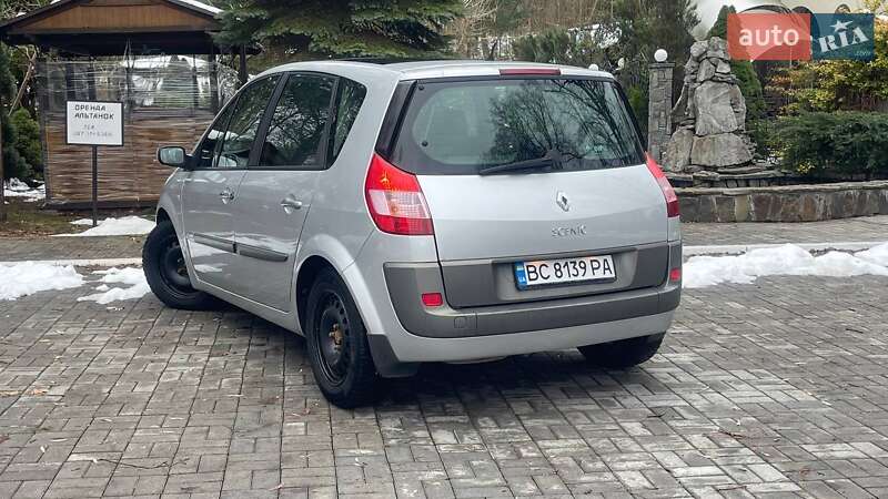 Минивэн Renault Scenic 2005 в Дрогобыче