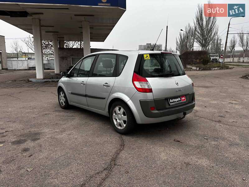 Мінівен Renault Scenic 2005 в Запоріжжі