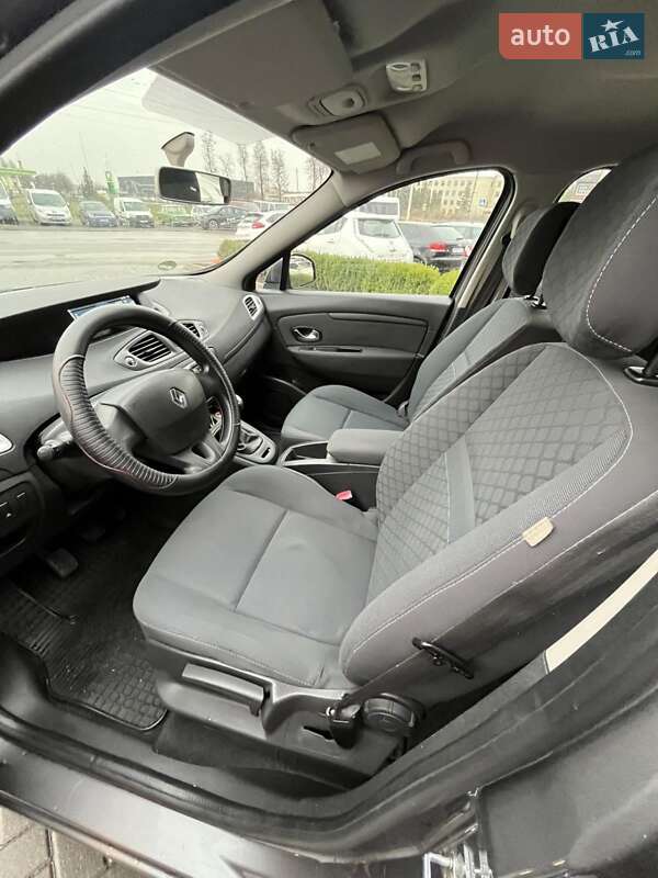 Мінівен Renault Scenic 2010 в Кам'янець-Подільському