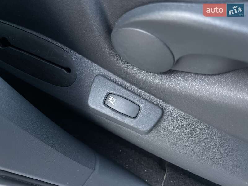 Мінівен Renault Scenic 2008 в Сумах фото 45 Мінівен Renault Scenic 2008 в Сумах