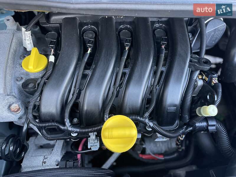 Мінівен Renault Scenic 2008 в Сумах фото 53 Мінівен Renault Scenic 2008 в Сумах