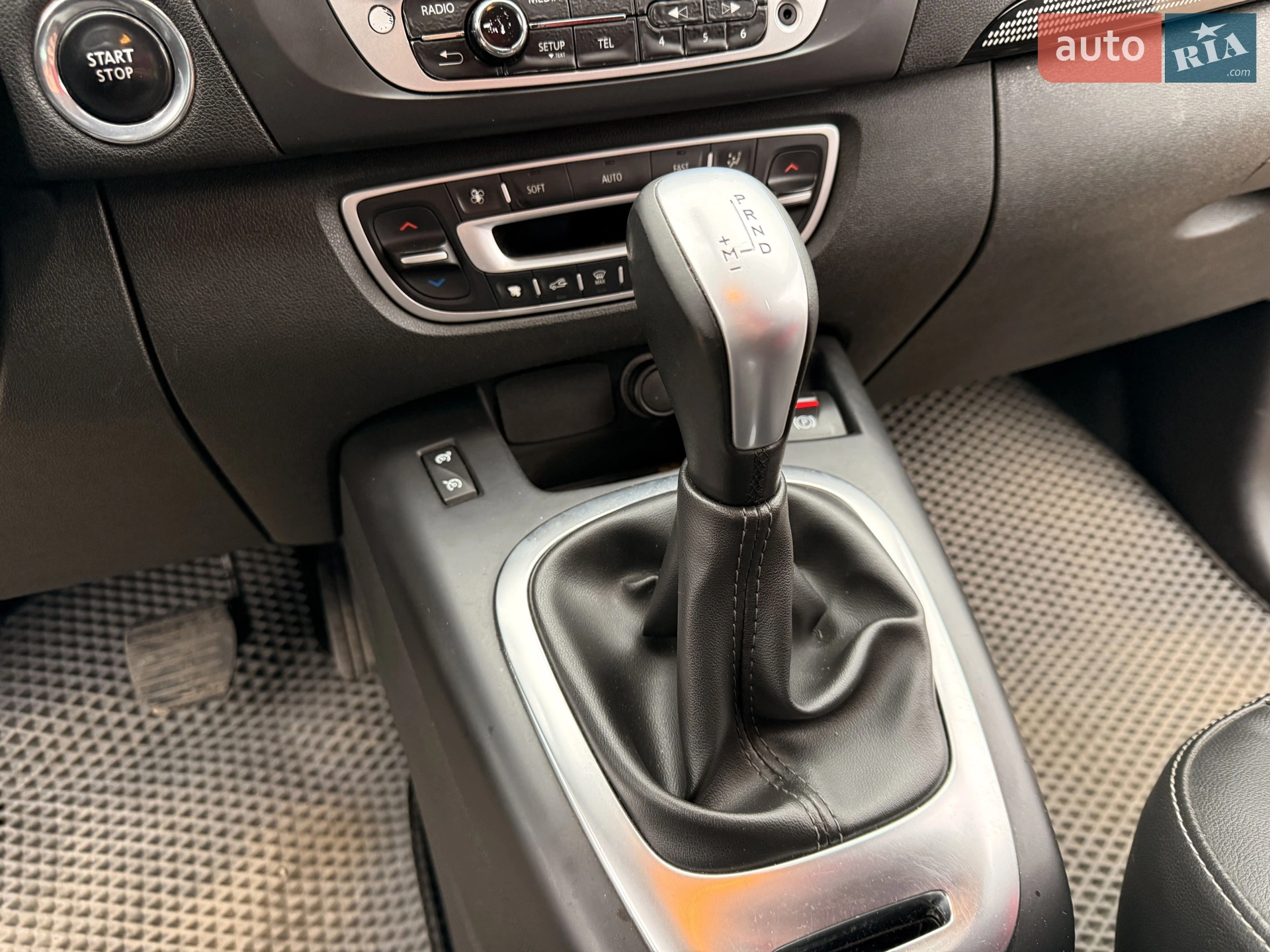 2012 Renault Scenic - мініатюра 23