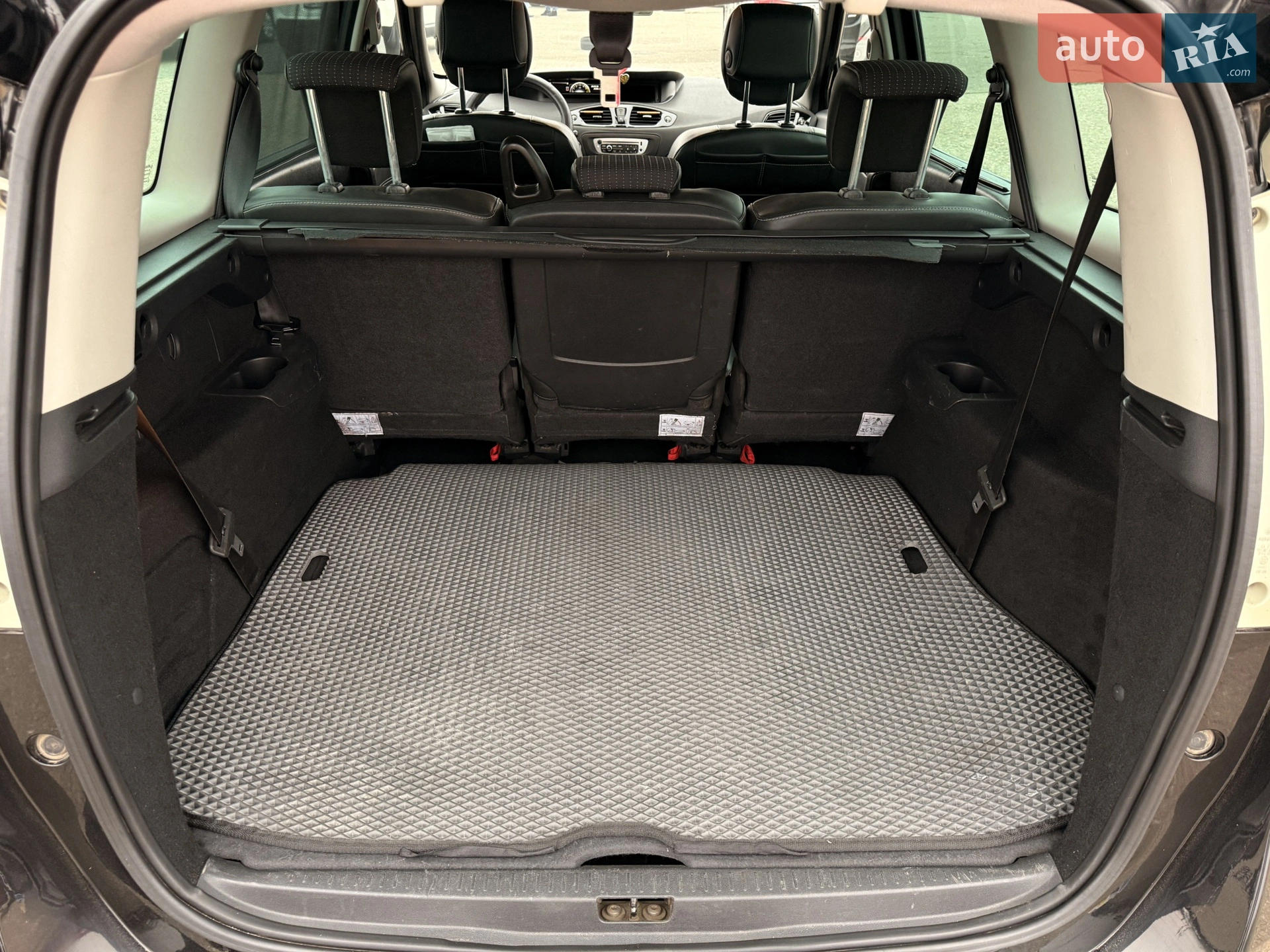2012 Renault Scenic - мініатюра 27
