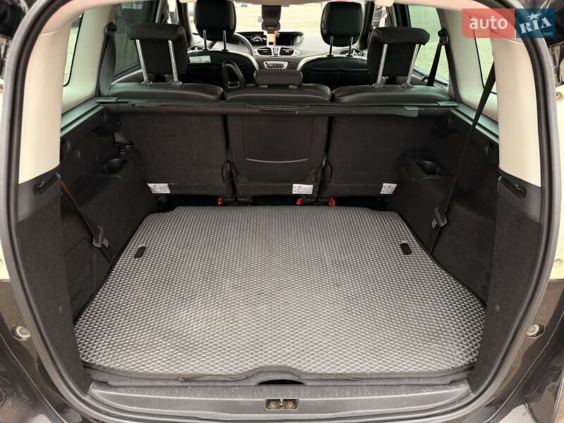 Минивэн Renault Scenic 2012 в Одессе