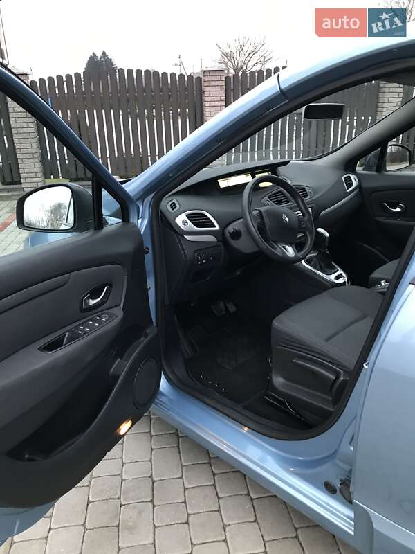 Мінівен Renault Scenic 2010 в Старокостянтинові