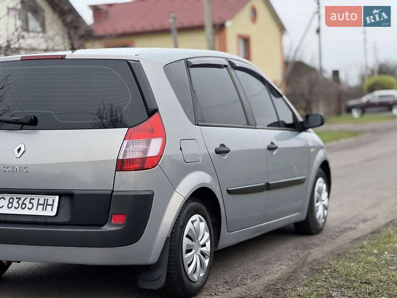 Мінівен Renault Scenic 2003 в Володимирі