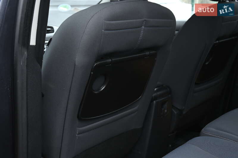 Мінівен Renault Scenic 2009 в Бердичеві фото 29 Мінівен Renault Scenic 2009 в Бердичеві