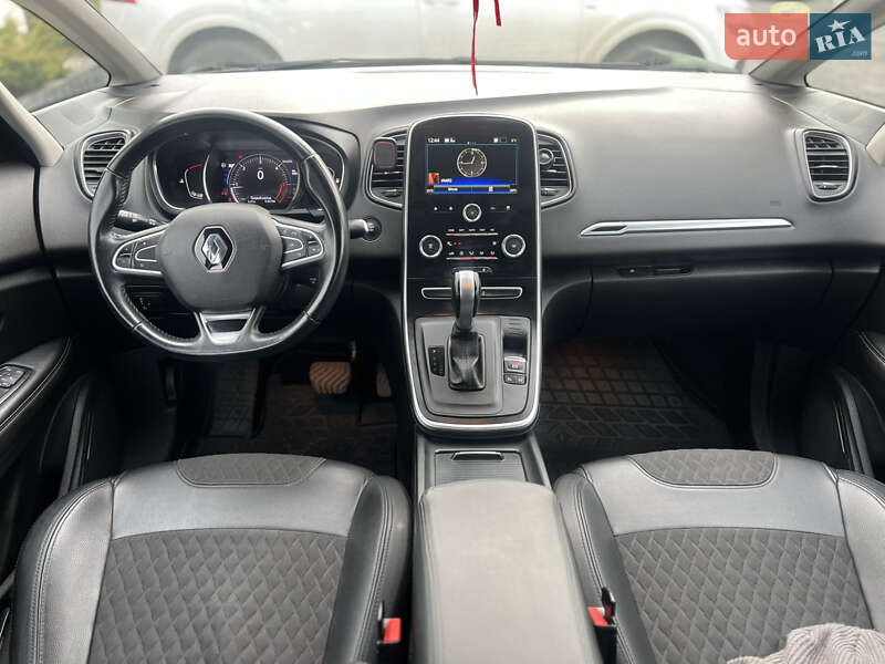 Мінівен Renault Scenic 2018 в Ужгороді