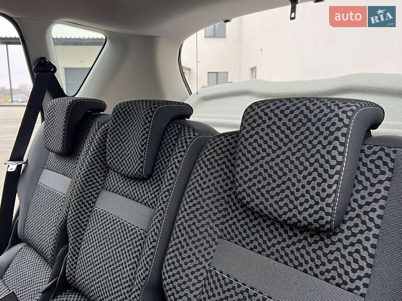 Минивэн Renault Scenic 2011 в Луцке фото 93 Минивэн Renault Scenic 2011 в Луцке