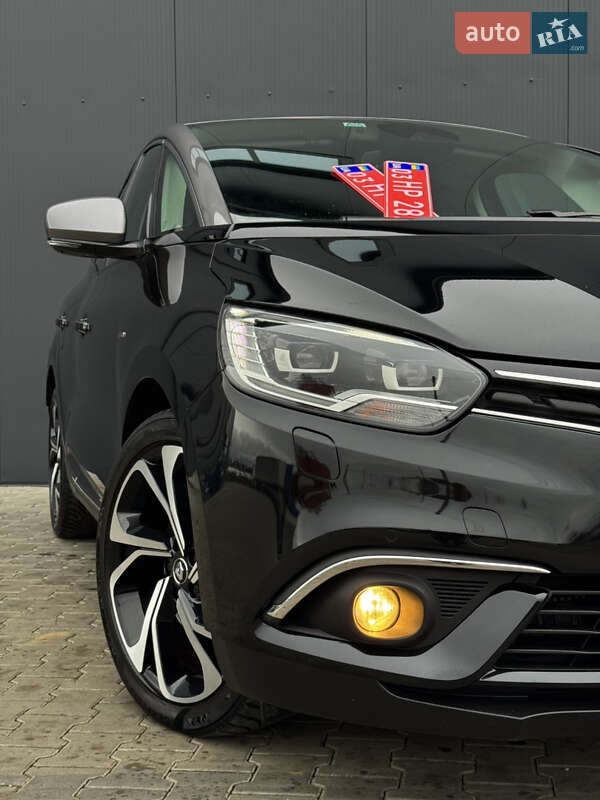 Минивэн Renault Scenic 2016 в Луцке