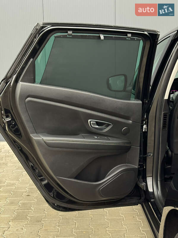 Минивэн Renault Scenic 2016 в Луцке