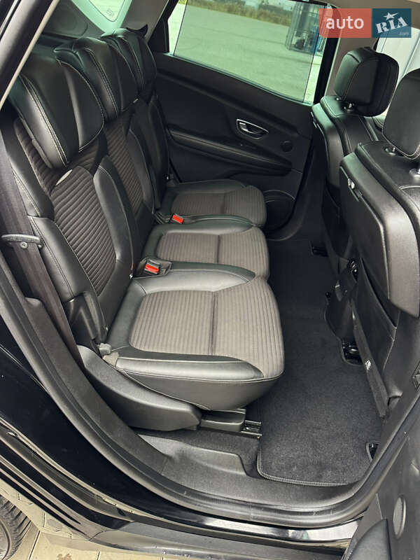 Минивэн Renault Scenic 2016 в Луцке