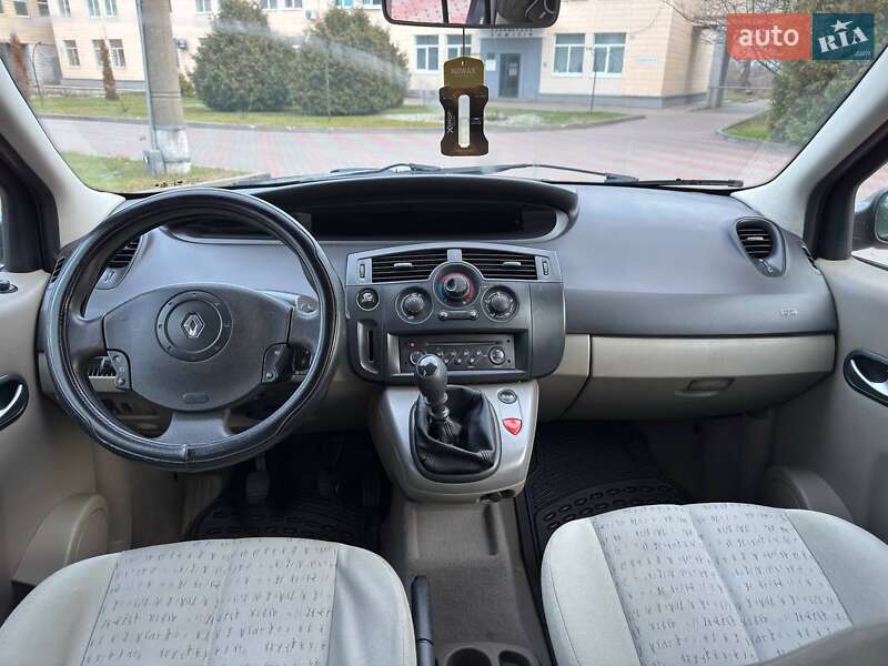 Мінівен Renault Scenic 2005 в Сумах
