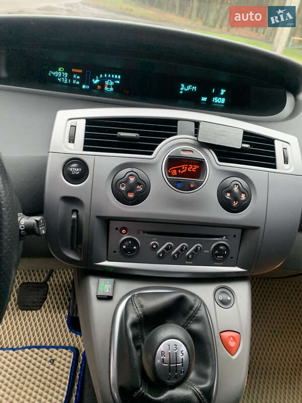 Мінівен Renault Scenic 2007 в Луцьку