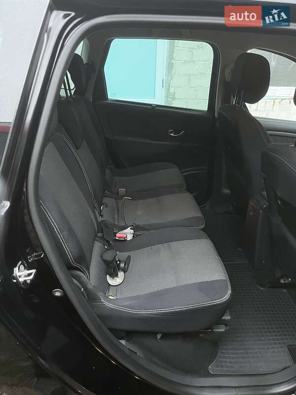 Минивэн Renault Scenic 2011 в Костополе