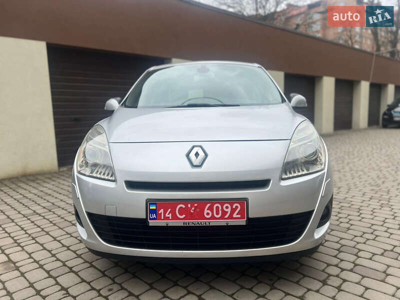 Мінівен Renault Scenic 2010 в Коломиї