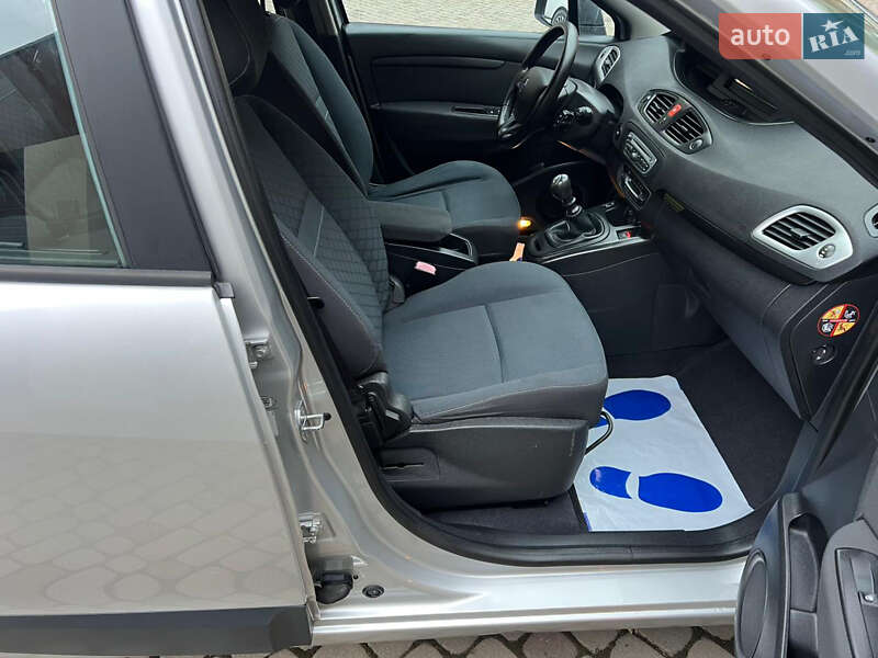 Мінівен Renault Scenic 2010 в Коломиї