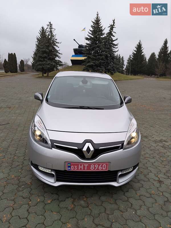 Минивэн Renault Scenic 2014 в Дубно