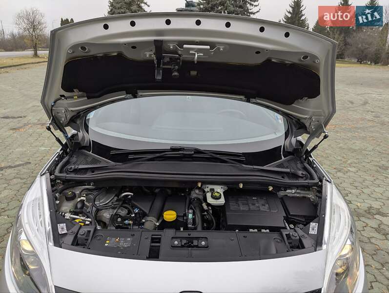 Минивэн Renault Scenic 2014 в Дубно