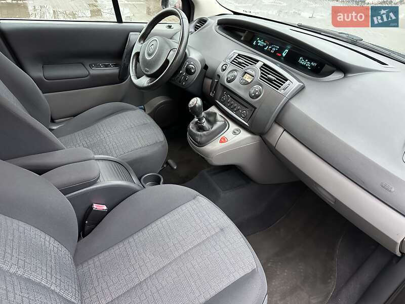 Мінівен Renault Scenic 2008 в Києві фото 16 Мінівен Renault Scenic 2008 в Києві