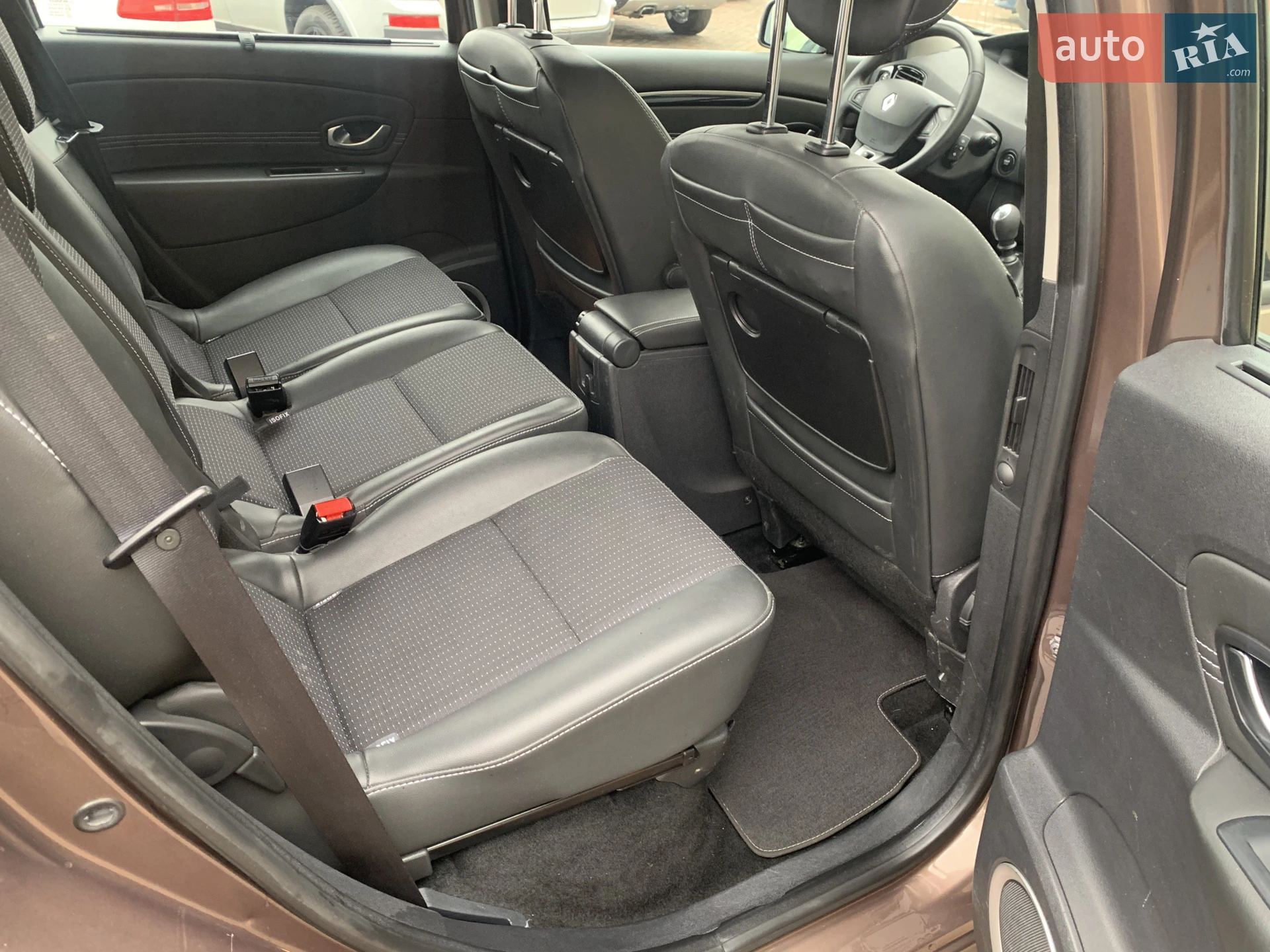 2011 Renault Scenic - мініатюра 21