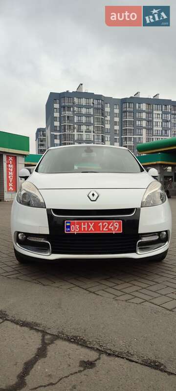 Мінівен Renault Scenic 2012 в Черкасах