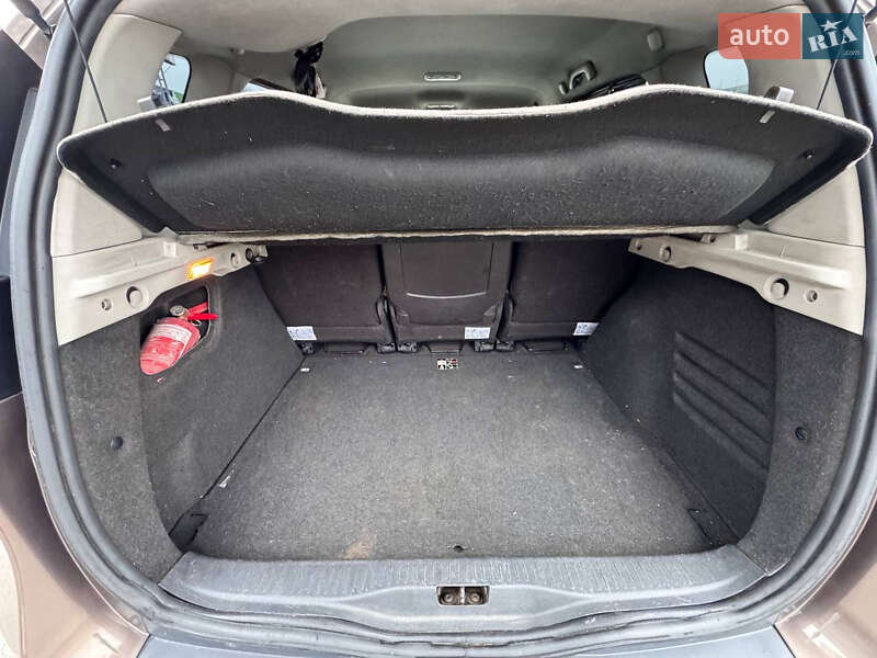 Минивэн Renault Scenic 2011 в Запорожье фото 16 Минивэн Renault Scenic 2011 в Запорожье