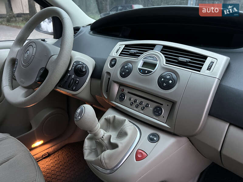 Минивэн Renault Scenic 2007 в Луцке фото 27 Минивэн Renault Scenic 2007 в Луцке