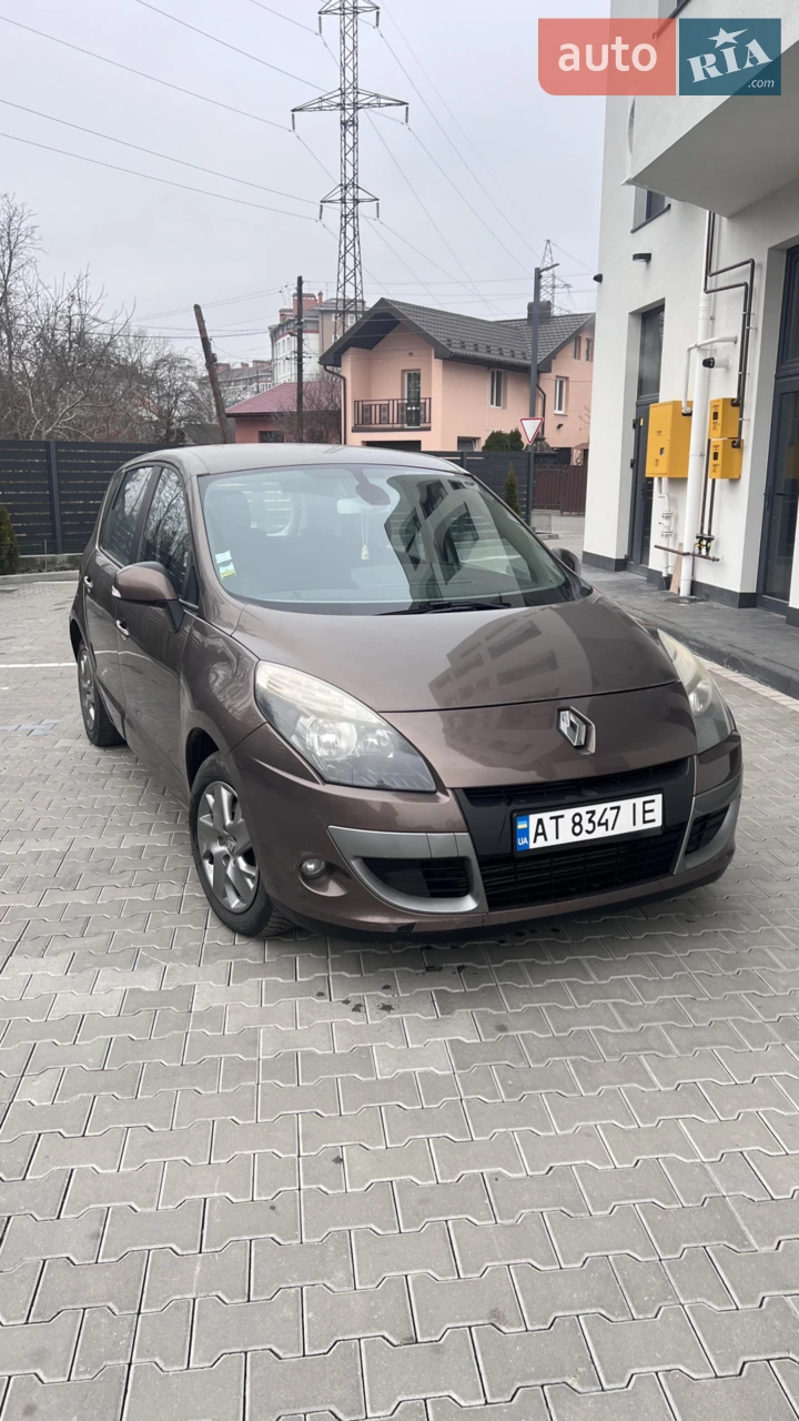 2011 Renault Scenic - мініатюра 16