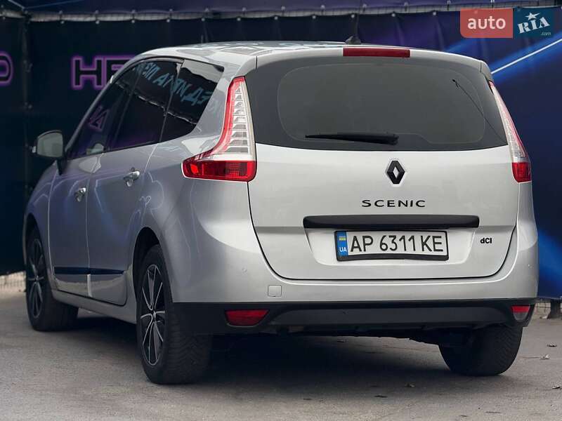 Минивэн Renault Scenic 2012 в Запорожье