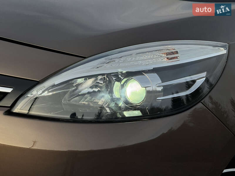 Минивэн Renault Scenic 2015 в Моршине