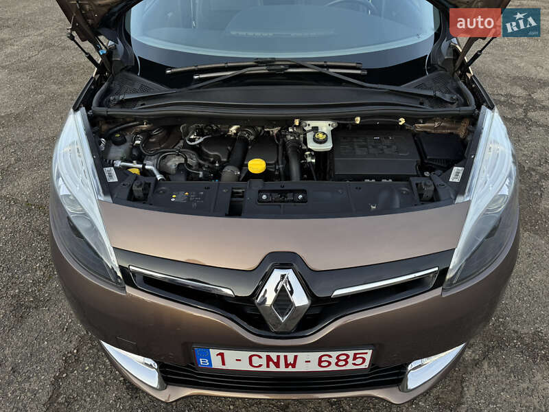 Минивэн Renault Scenic 2015 в Моршине