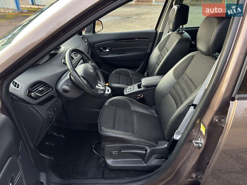 Минивэн Renault Scenic 2015 в Моршине