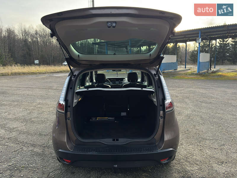 Минивэн Renault Scenic 2015 в Моршине