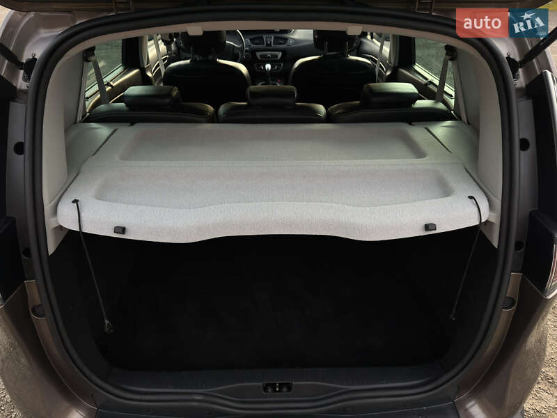 Минивэн Renault Scenic 2015 в Моршине