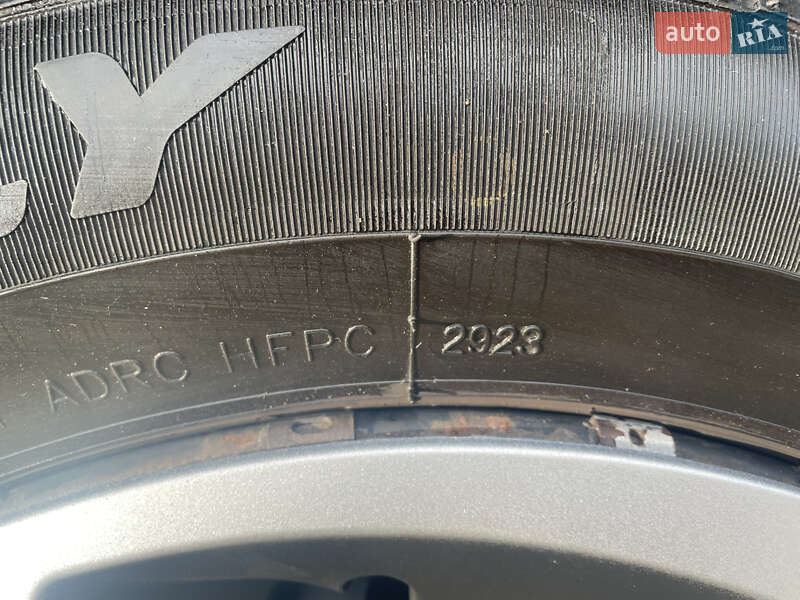 Мінівен Renault Scenic 2012 в Рівному фото 28 Мінівен Renault Scenic 2012 в Рівному