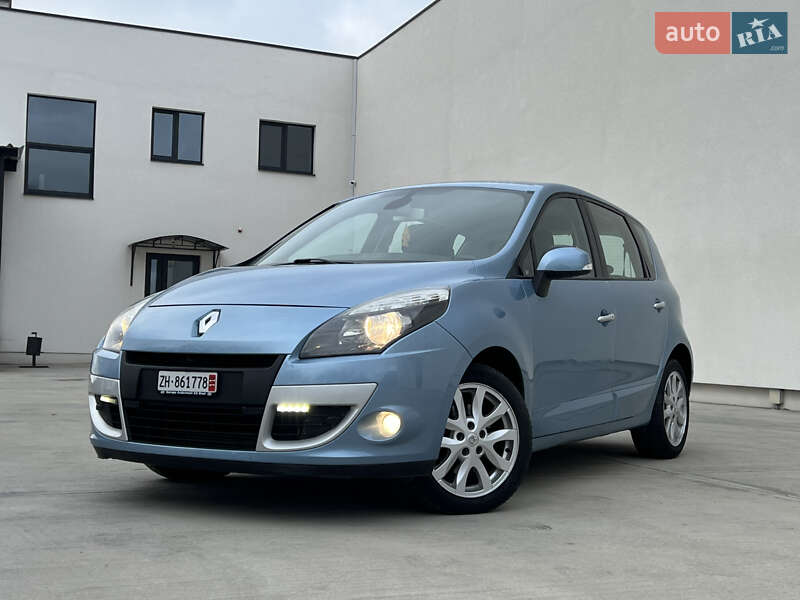 Минивэн Renault Scenic 2011 в Луцке