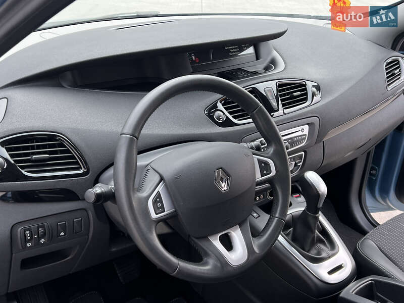 Минивэн Renault Scenic 2011 в Луцке