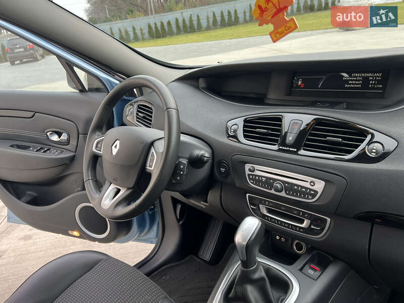 Минивэн Renault Scenic 2011 в Луцке