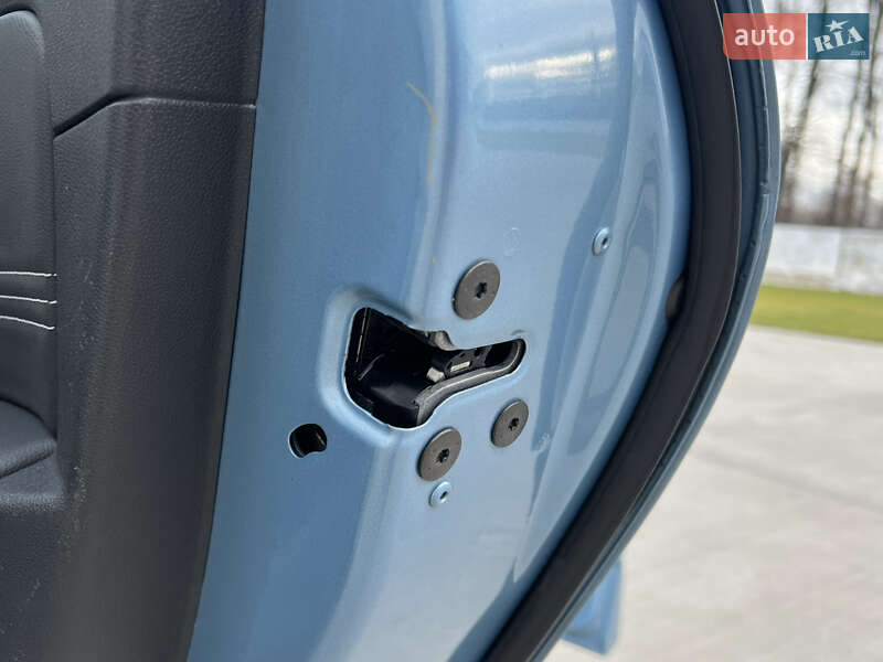 Минивэн Renault Scenic 2011 в Луцке