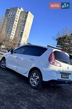 Минивэн Renault Scenic 2011 в Харькове