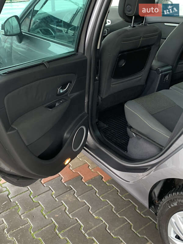 Минивэн Renault Scenic 2009 в Виннице