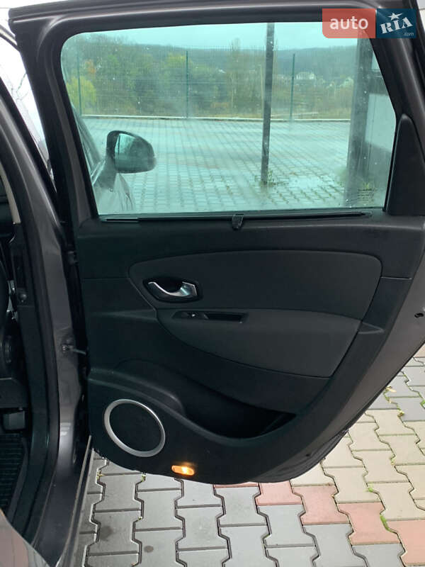 Минивэн Renault Scenic 2009 в Виннице