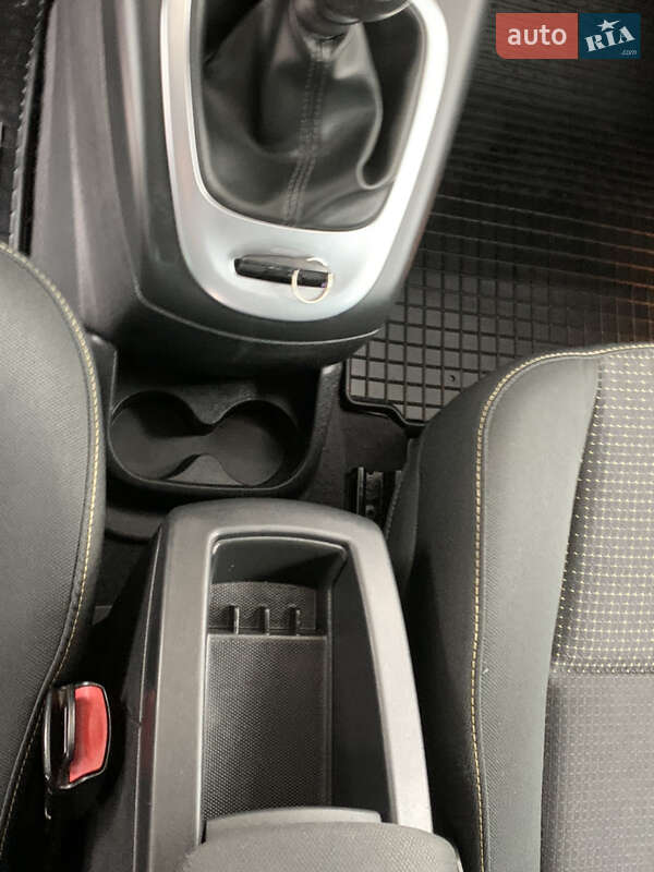 Минивэн Renault Scenic 2009 в Виннице