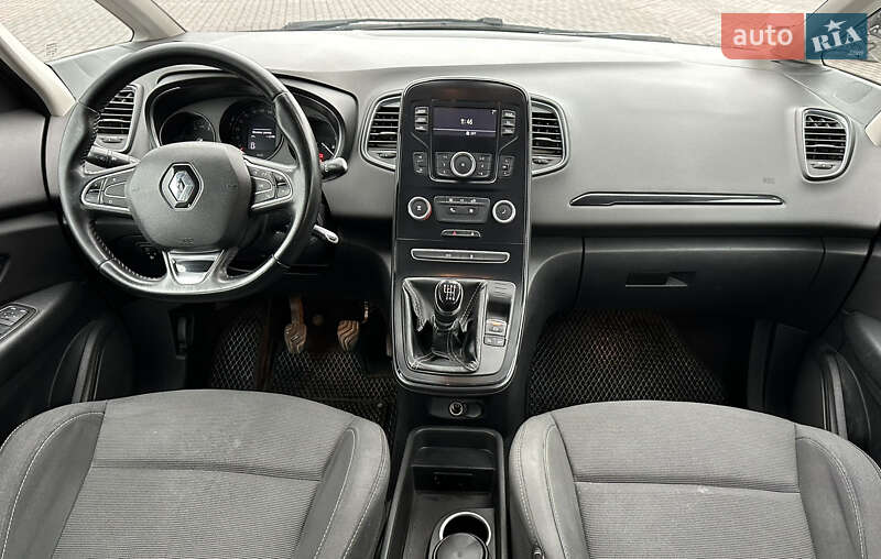 Минивэн Renault Scenic 2017 в Днепре