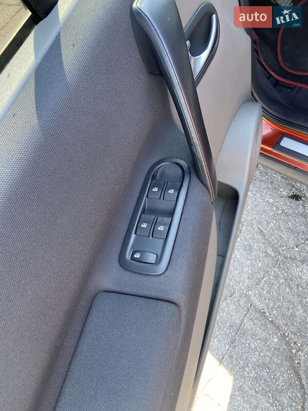 Минивэн Renault Scenic 2007 в Баре фото 9 Минивэн Renault Scenic 2007 в Баре