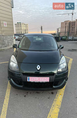 Мінівен Renault Scenic 2009 в Рівному